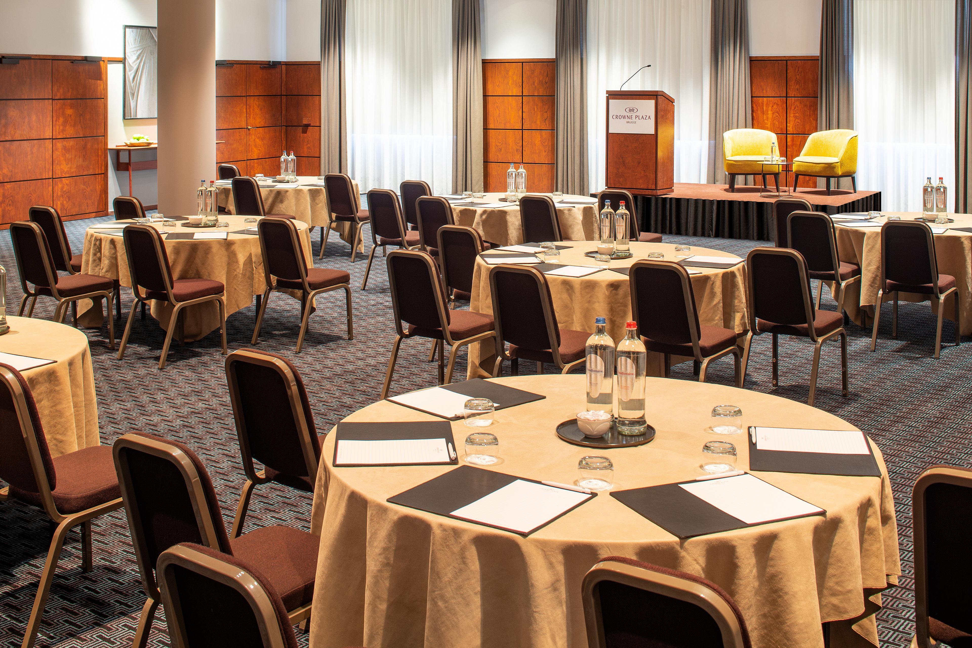 Crowne Plaza By Ihg Brujas